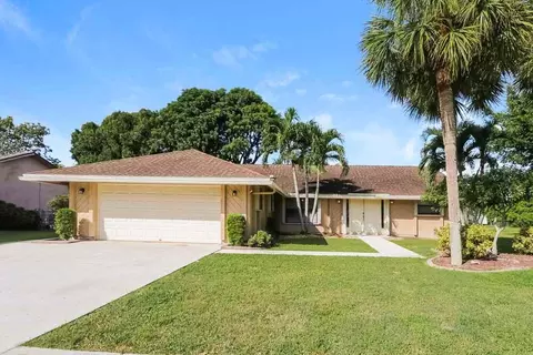 1104 Summerwood Cir, Wellington, FL 33414