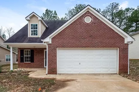 47 Belmont Park Ln, Newnan, GA 30263