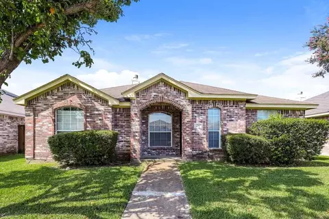 2717 Bent Brook Dr, Mesquite, TX 75181