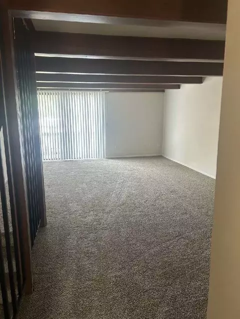 5312 Gatehouse Dr, Columbus, OH 43213 photo 4