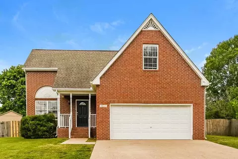 1422 Huddersfield Dr, Smyrna, TN 37167
