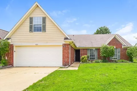 8181 Martin Dr, Southaven, MS 38671
