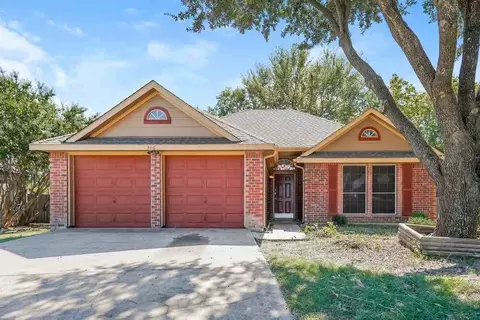 316 Winnipeg Dr, Glenn Heights, TX 75154