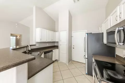 1411 E Carter Rd, Phoenix, AZ 85042 photo 6