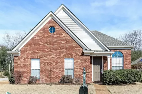 8574 Napoli Dr, Memphis, TN 38018
