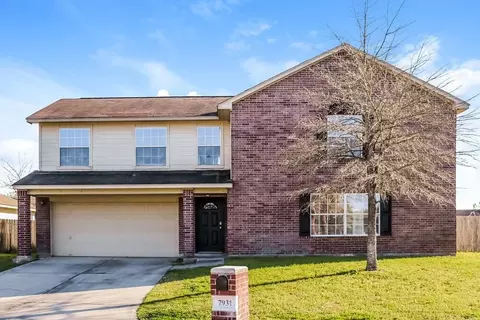 7931 Brook Trail Cir, Houston, TX 77040