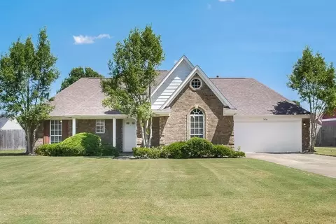 7456 Jennifer Dr, Horn Lake, MS 38637