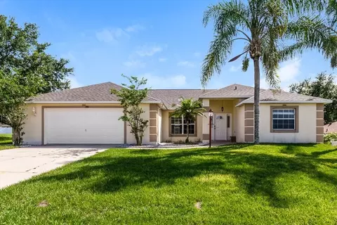9615 Saragossa St, Clermont, FL 34711