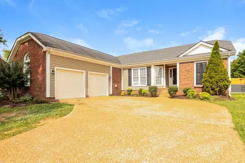 106 Devonshire Trl, Hendersonville, TN 37075