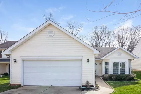 6013 Spanish Moss Ln, Charlotte, NC 28262
