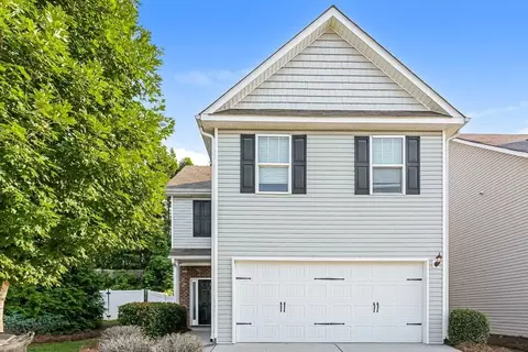 124 Hill Crest Cir, Hiram, GA 30141