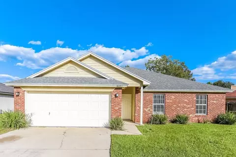 8047 Bridgecreek Dr W, Jacksonville, FL 32244