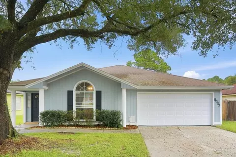 8037 Boonesborough Trl, Jacksonville, FL 32244