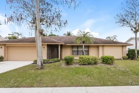 13751 Exotica Ln, Wellington, FL 33414