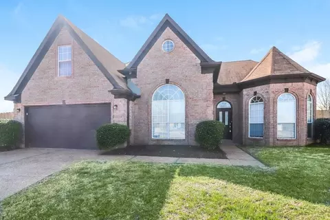 90 Oakridge Cv, Oakland, TN 38060