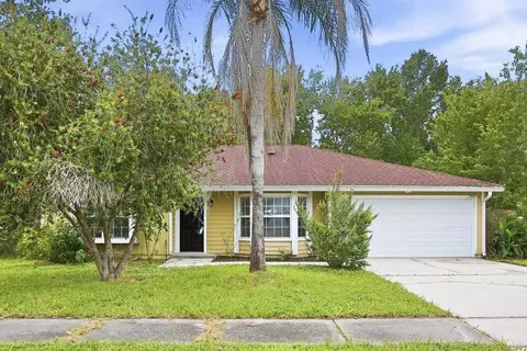 1986 Apopka Dr, Middleburg, FL 32068