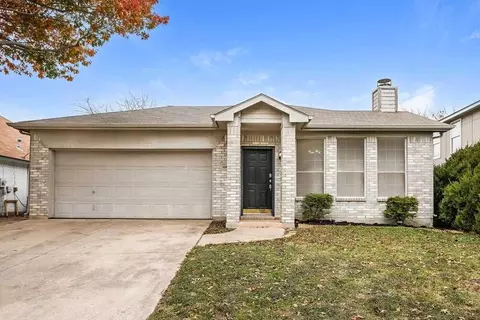 6821 Prairie Hill Rd N, Fort Worth, TX 76131
