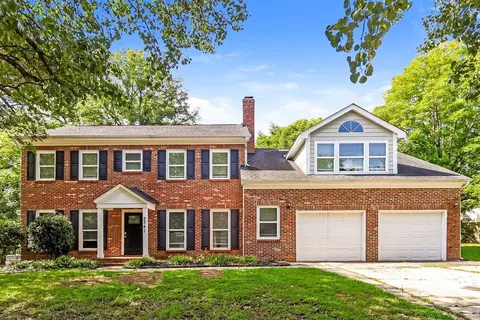 2341 Castlecomer Dr, Charlotte, NC 28262