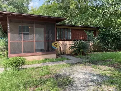 5411 Calloway Ct, Jacksonville, FL 32209