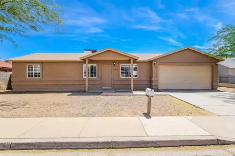 305 E Gardenia Dr, Avondale, AZ 85323