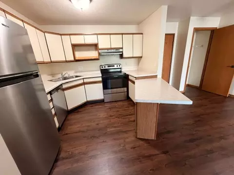 403 Gillette St, La Crosse, WI 54603
