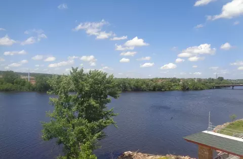 16 Fulton St, Wausau, WI 54403