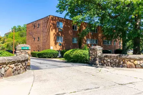 12530 Lake Ave, Lakewood, OH 44107