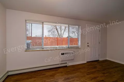 208 S Jefferson Ave, Loveland, CO 80537