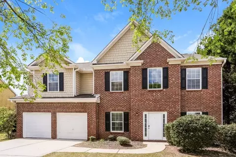 7698 Overlook Bnd, Fairburn, GA 30213