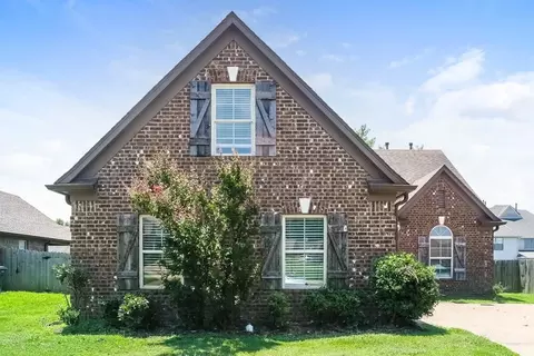 3145 Pinetree Loop N, Southaven, MS 38672