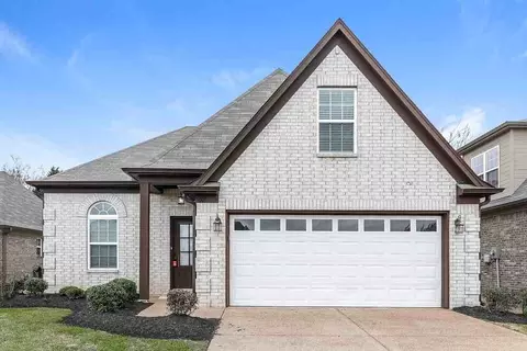 9007 Billy Pat Dr, Olive Branch, MS 38654