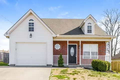 922 Sky Valley Trl, Smyrna, TN 37167
