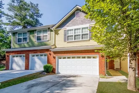 899 Ivydale Ln, Lawrenceville, GA 30045