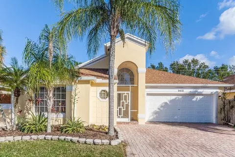 9410 Aegean Dr, Boca Raton, FL 33496