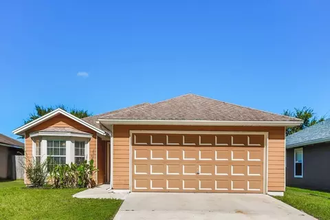 4268 Hanging Moss Dr, Orange Park, FL 32073