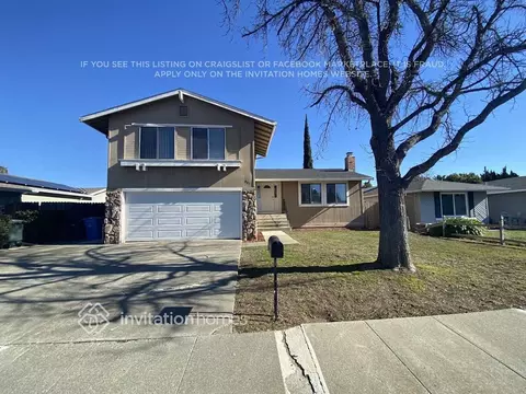 437 Royal Oaks Dr, Vacaville, CA 95687