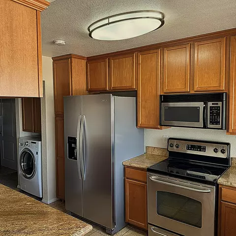 615 Fredricks Ave #2ND, Oceanside, CA 92058