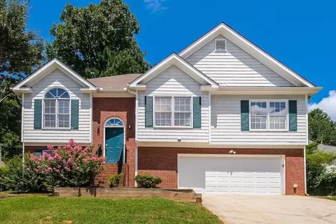 605 Oxford Crest Ct, Lawrenceville, GA 30043