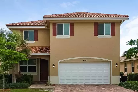 4782 Foxtail Palm Ct, Greenacres, FL 33463