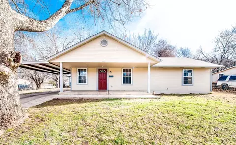 1900 Terrace Lawn Dr, Oklahoma City, OK 73129