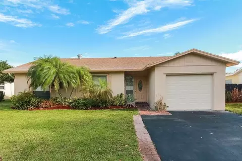 9811 NW 23rd St, Coral Springs, FL 33065