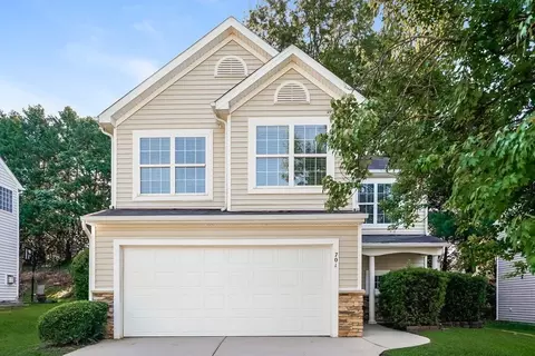 701 Champion St, Clayton, NC 27520