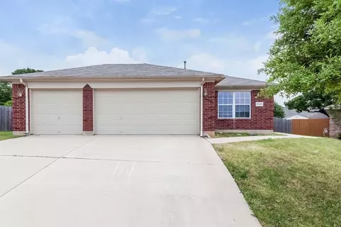 5723 Bright Star Trl, Arlington, TX 76017