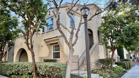 31169 Strawberry Tree Ln, Temecula, CA 92592