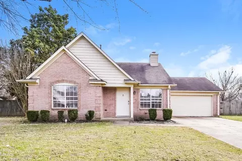 6795 Black Oak Dr, Walls, MS 38680