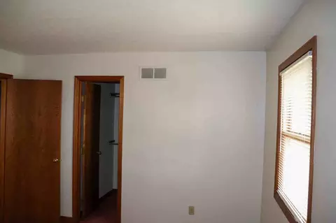 302 Wrexham Ln, Maumee, OH 43537 photo 6