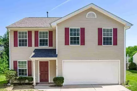 2127 Pleasant Dale Dr, Charlotte, NC 28214