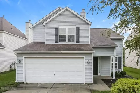 7124 Fox Point Dr, Charlotte, NC 28269