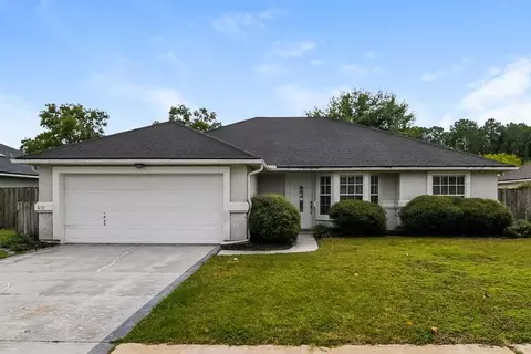 3279 Chad Bourne Dr, Green Cove Springs, FL 32043