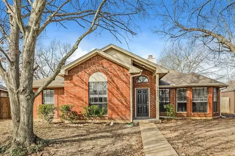 2605 Hartford Ln, Lancaster, TX 75134